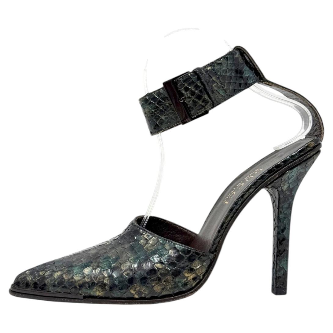 Gucci Tom Ford Python Ankle Strap Heels Black Pointed Toe Pumps EU 37 For Sale