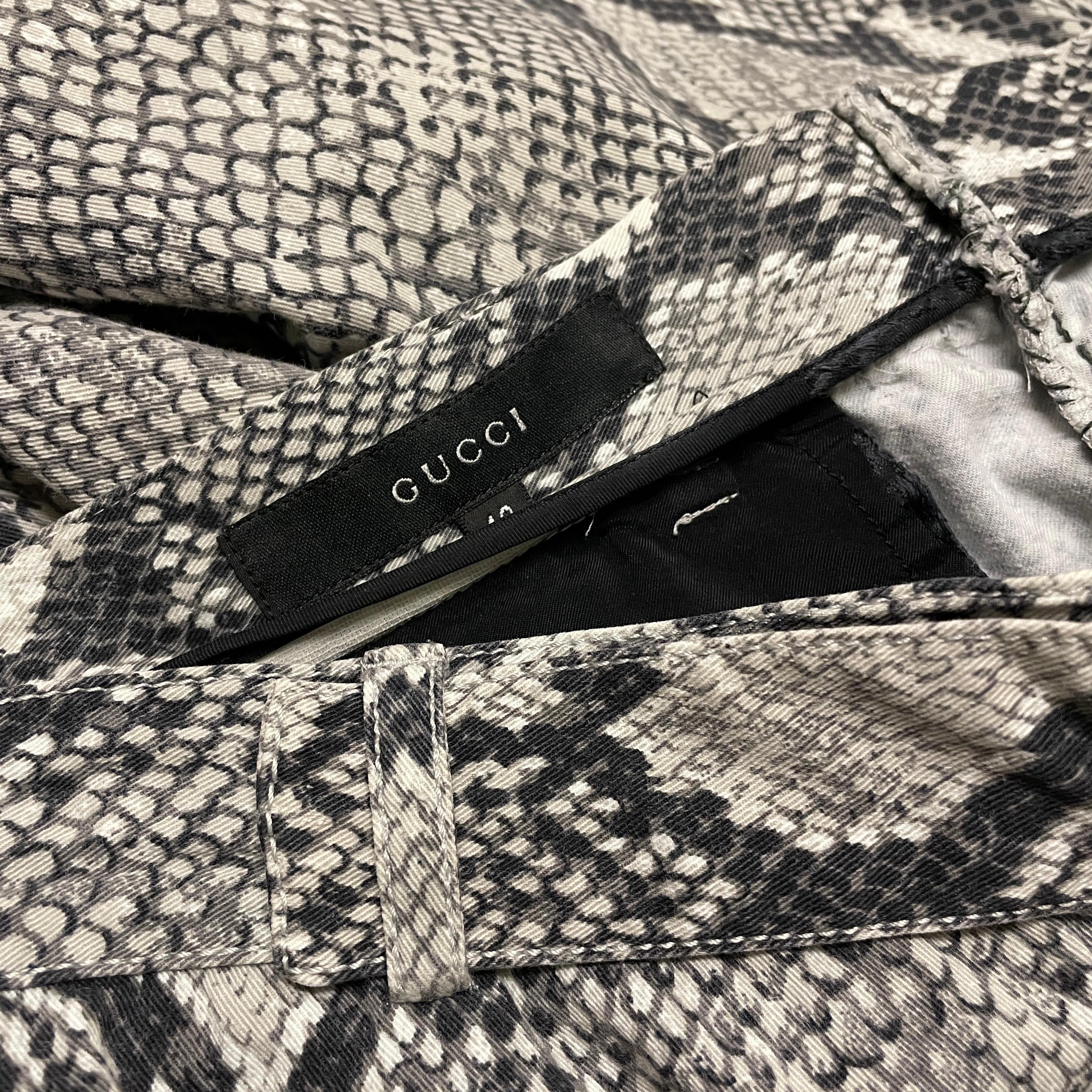 Gray Gucci - Tom Ford 