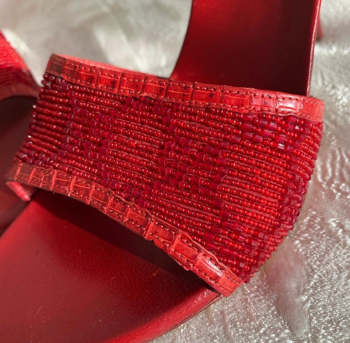 Women's Gucci Tom Ford red beaded GG heels For Sale
