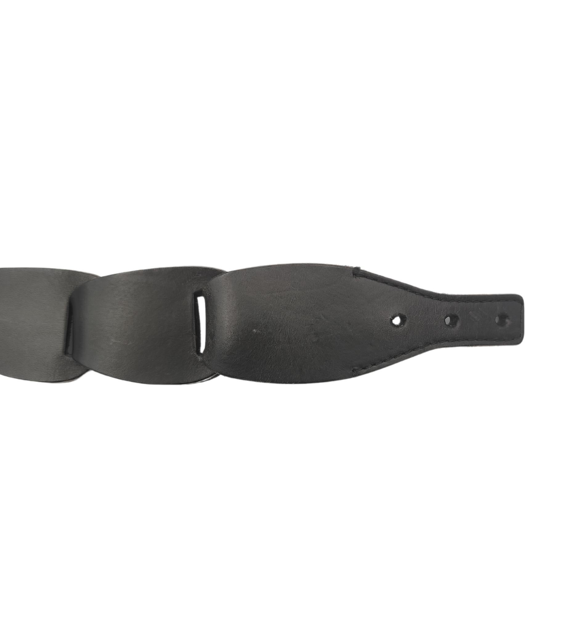 Gucci Tom Ford S/S 1997 black leather chain belt For Sale 4