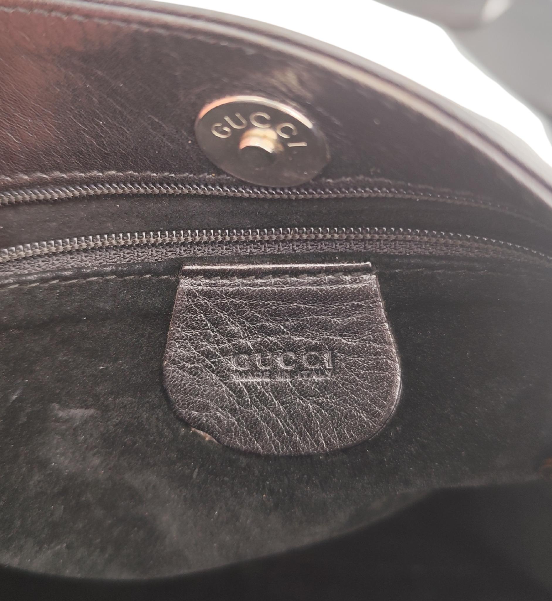 Gucci Tom Ford S/S 1997 black leather chain strap bag For Sale 14