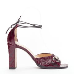 GUCCI Tom Ford Vintage 1996 red scaled leather silver Horsebit heels EU37