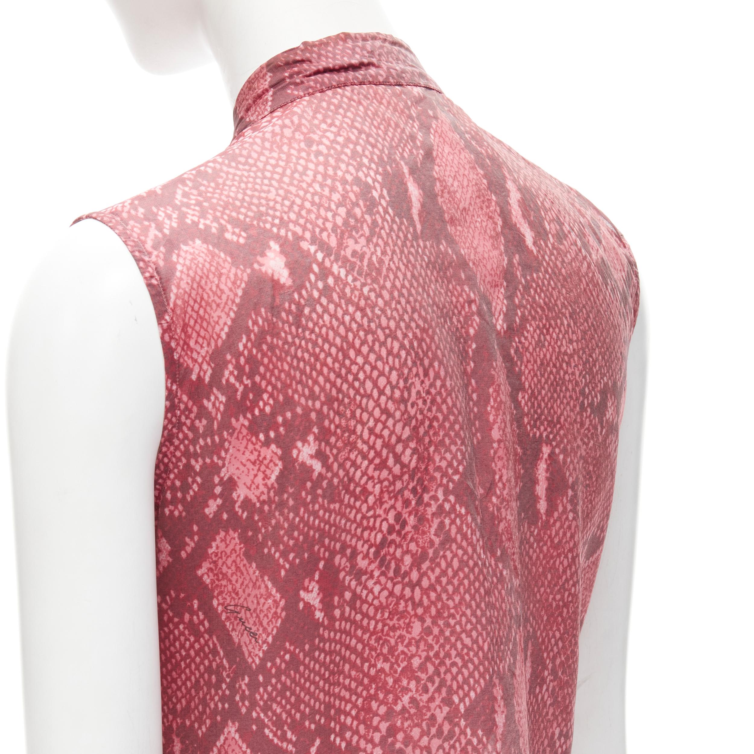 GUCCI TOM FORD Vintage 2000 pink python print pleated bow collar blouse IT38 XS For Sale 1