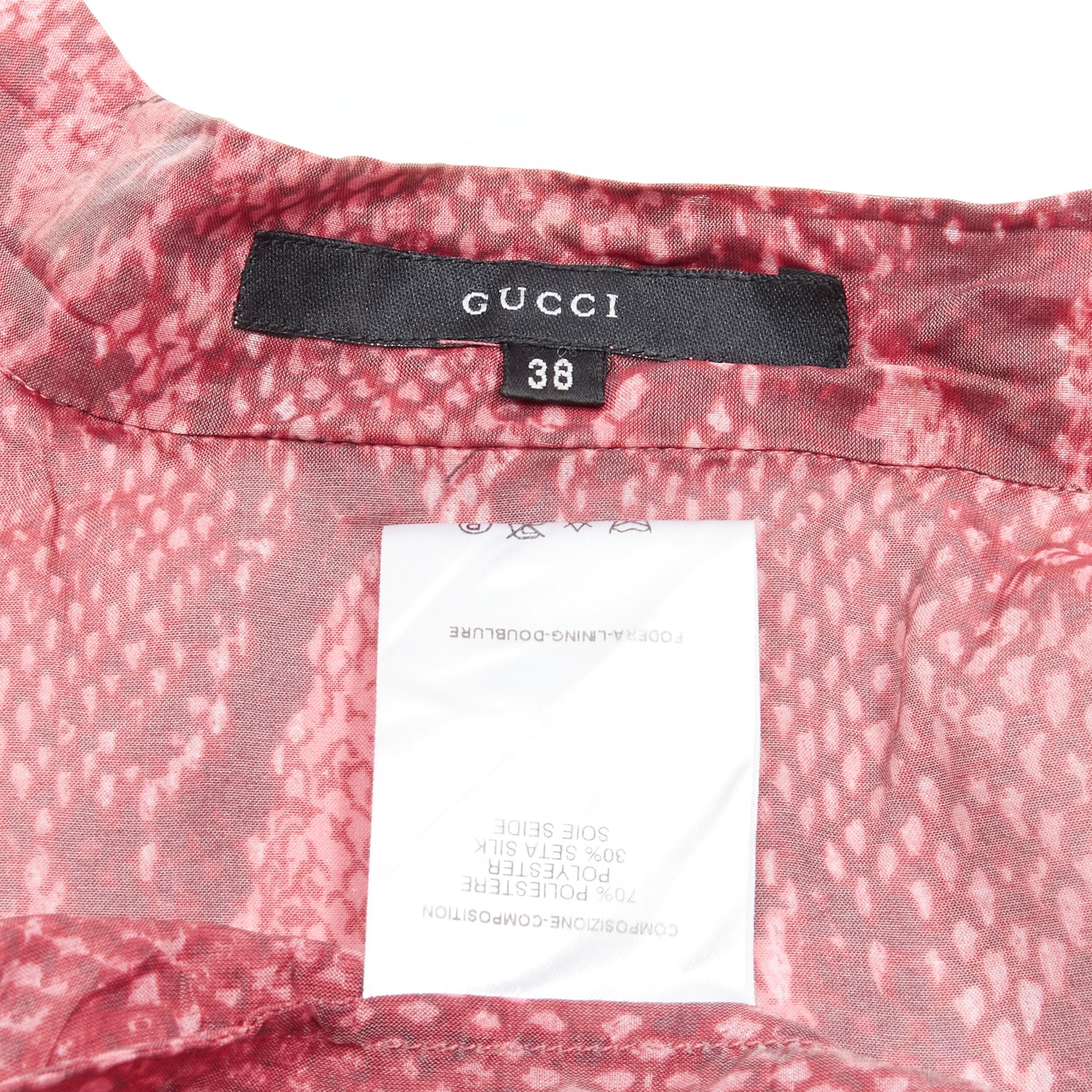 GUCCI TOM FORD Vintage 2000 pink python print pleated bow collar blouse IT38 XS For Sale 2