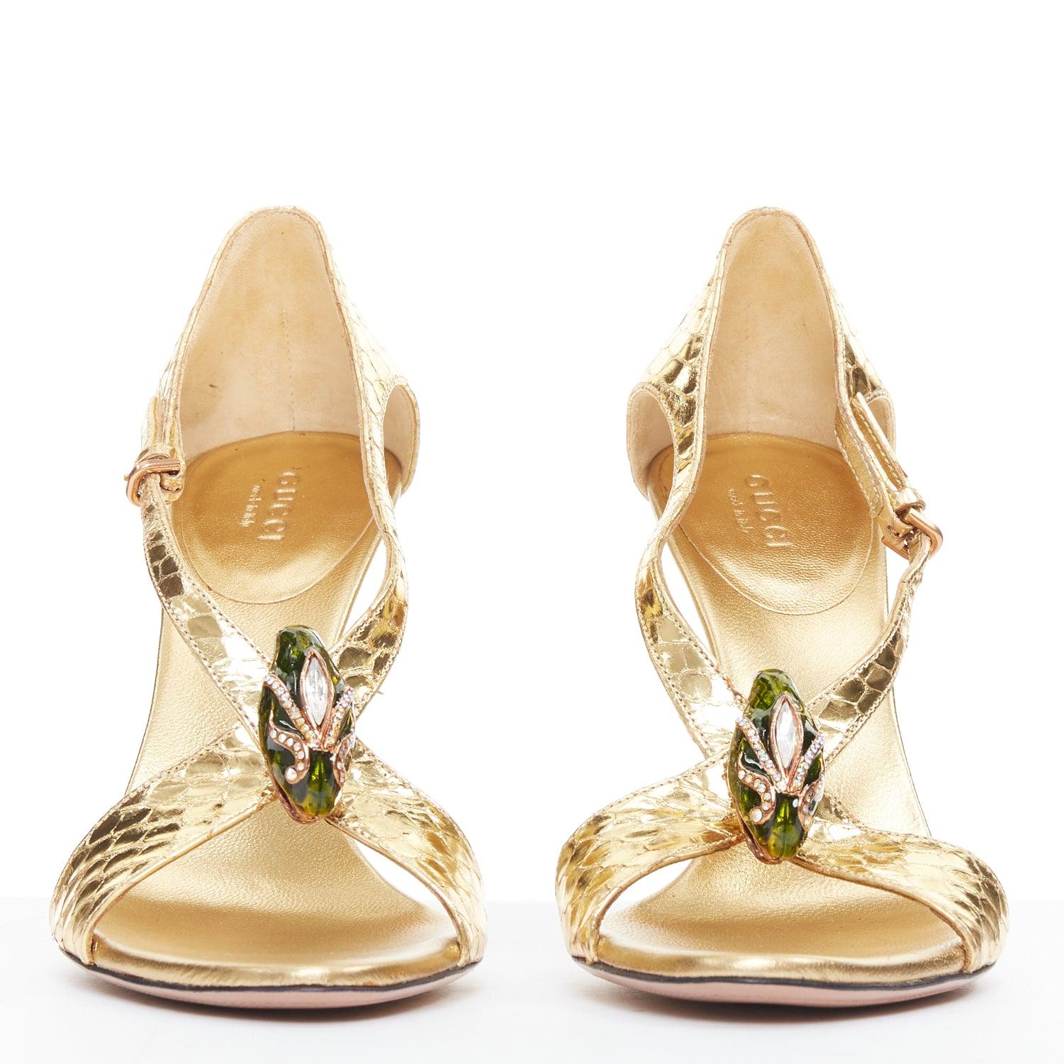 Beige GUCCI TOM FORD Vintage 2004 Runway scaled green Serpentine heel sandal EU36 For Sale