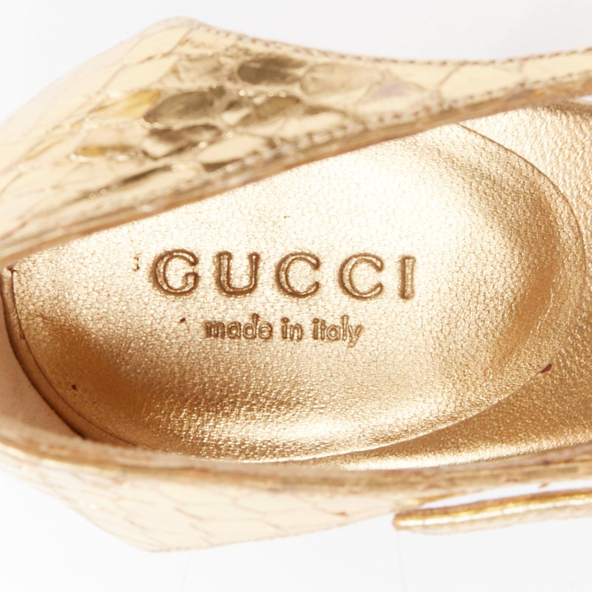 GUCCI TOM FORD Vintage 2004 Runway scaled green Serpentine heel sandal EU36 For Sale 4