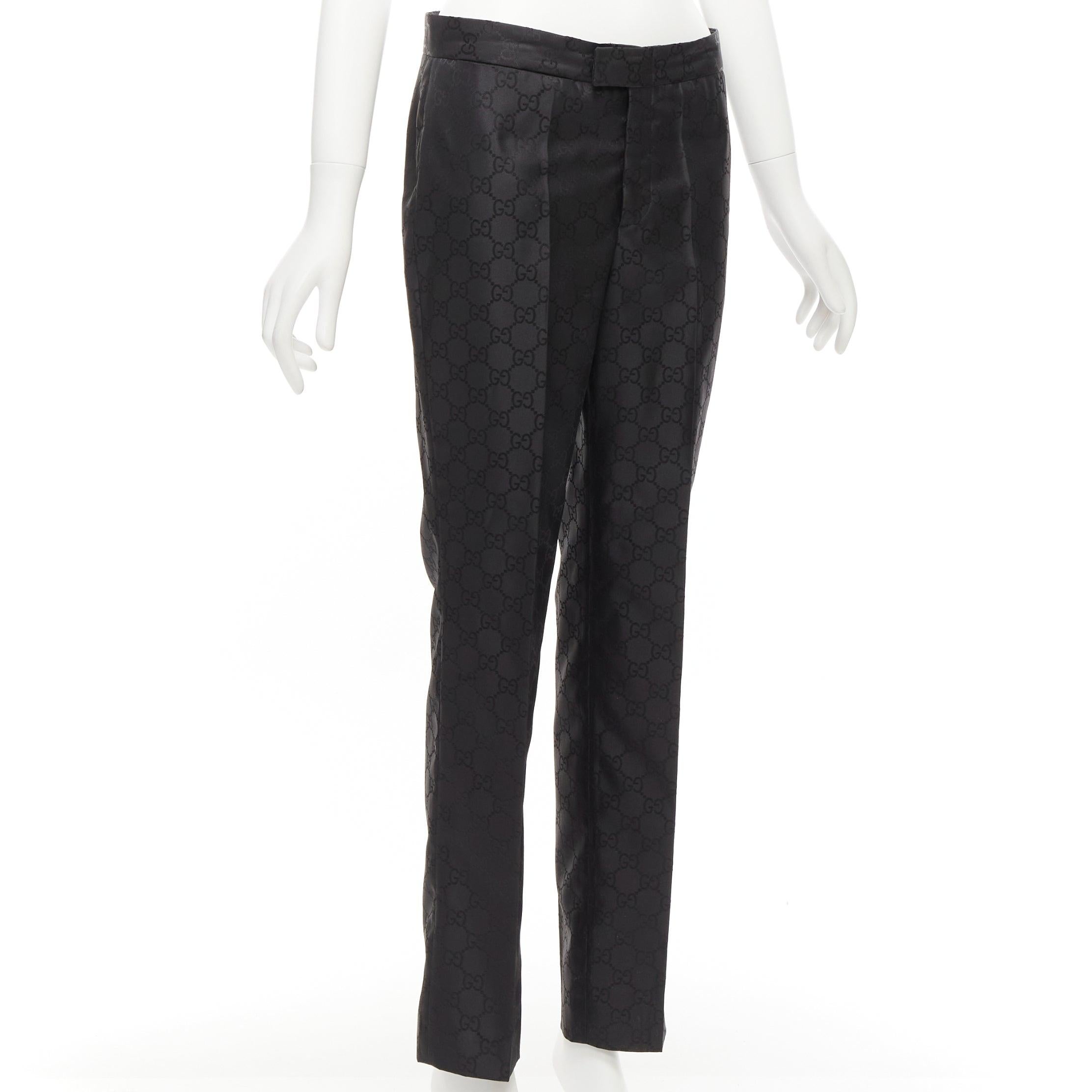 GUCCI Tom Ford Vintage black GG monogram tapered dress pants IT42 XL
Reference: TGAS/D00885
Brand: Gucci
Designer: Tom Ford
Material: Polyester
Color: Black
Pattern: Monogram
Closure: Zip Fly
Lining: Black Rayon
Made in: Italy

CONDITION:
Condition: