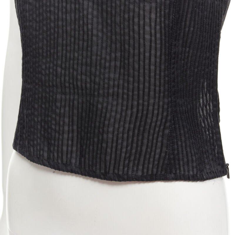 GUCCI TOM FORD Vintage Schwarzes Oberteil aus Leder mit durchsichtiger Taille und Falten S im Angebot 3
