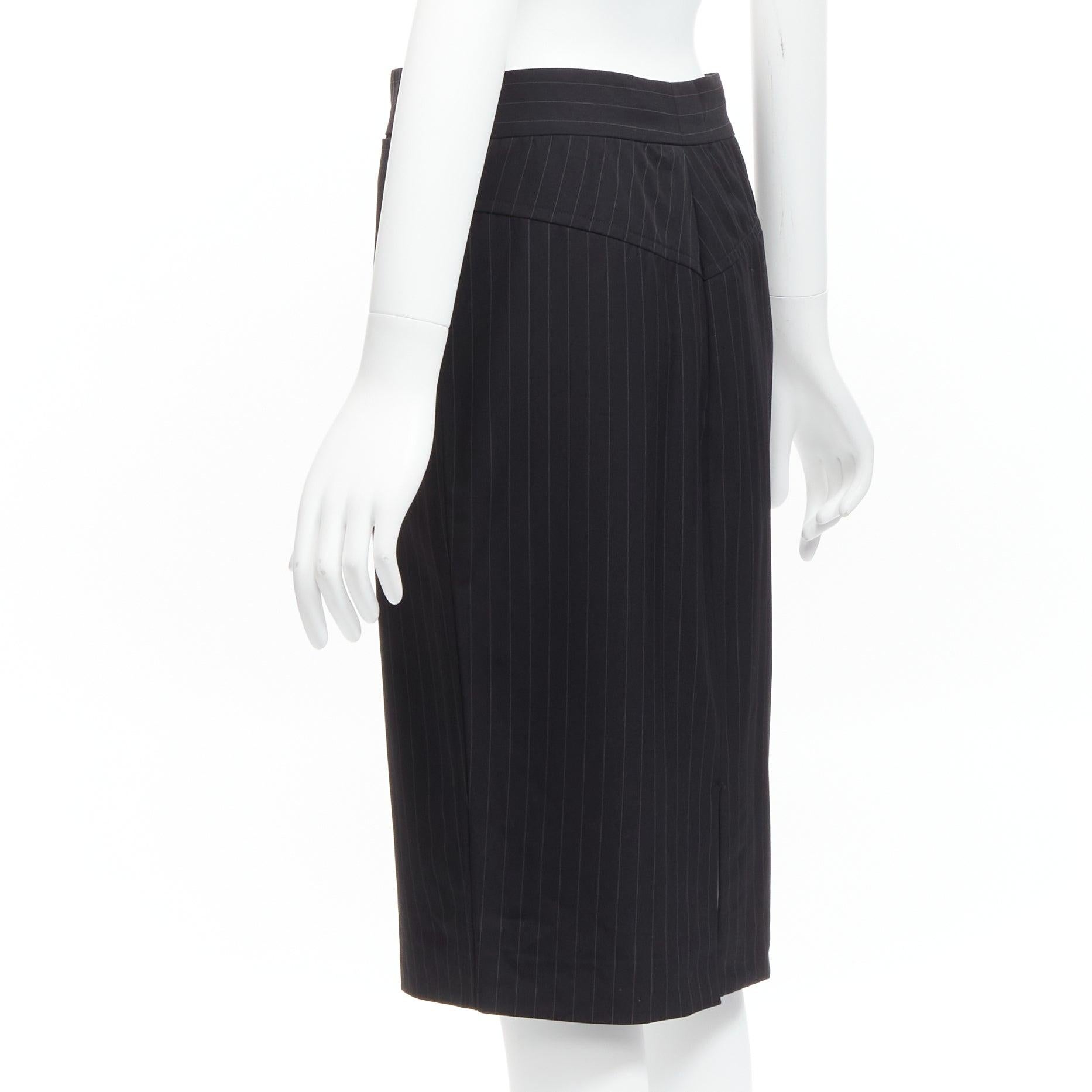 GUCCI Tom Ford Vintage black pinstripe 100% wool mid waist pencil skirt IT40 S For Sale 1