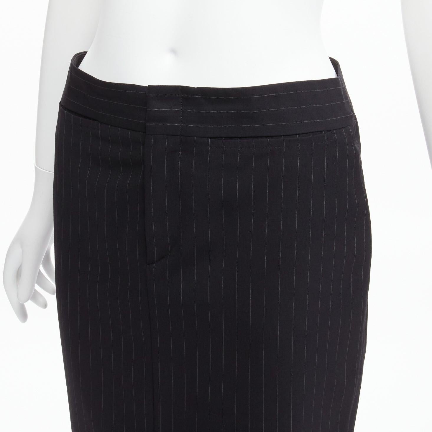 GUCCI Tom Ford Vintage black pinstripe 100% wool mid waist pencil skirt IT40 S For Sale 2