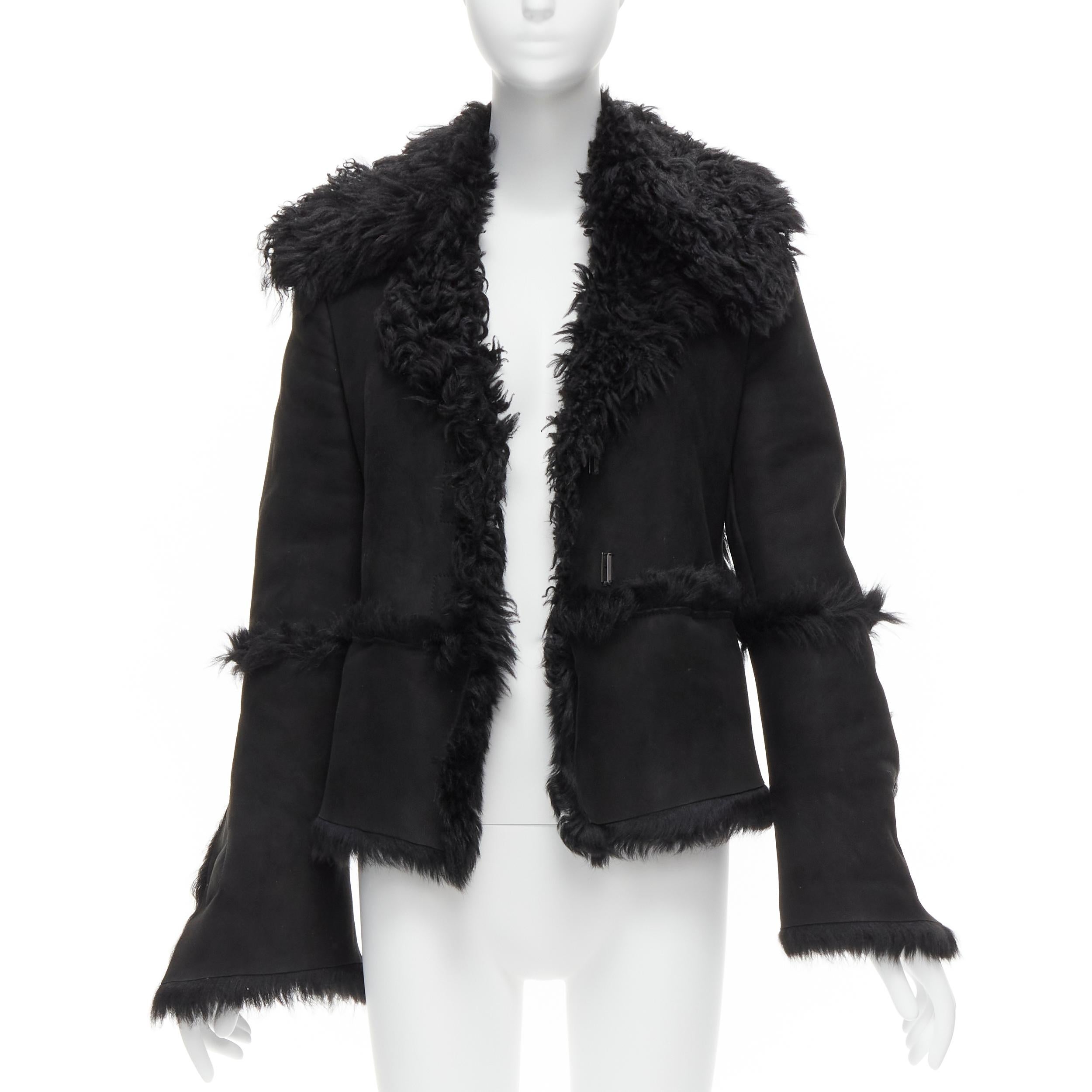 GUCCI Tom Ford Vintage black shearling fur suede flared sleeve coat IT38 XS In Excellent Condition For Sale In Hong Kong, NT