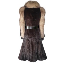 Gucci Vintage Fur Coat with Belt Fall/Winter 2007 Size 40IT