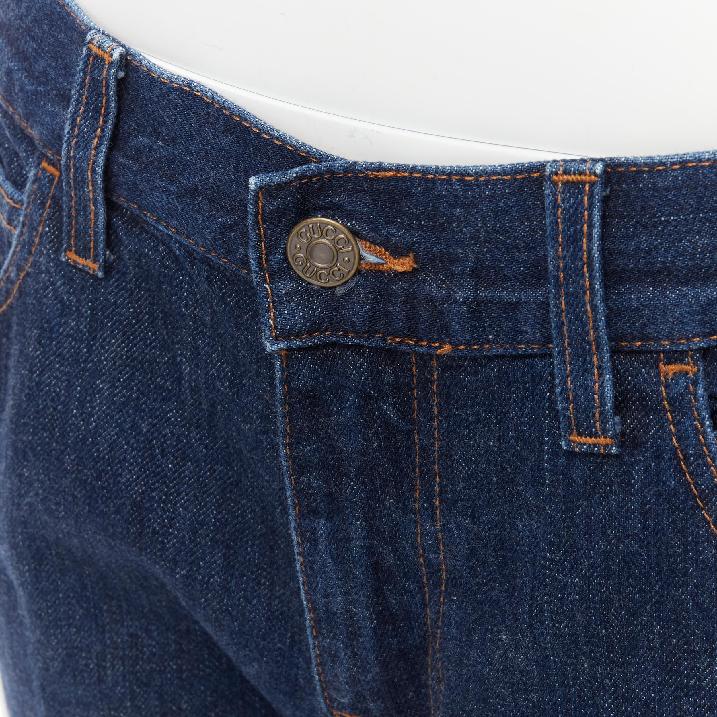 Gucci - jean bleu brodé avec logo incurvé GG, taille IT 48, vintage en vente 4