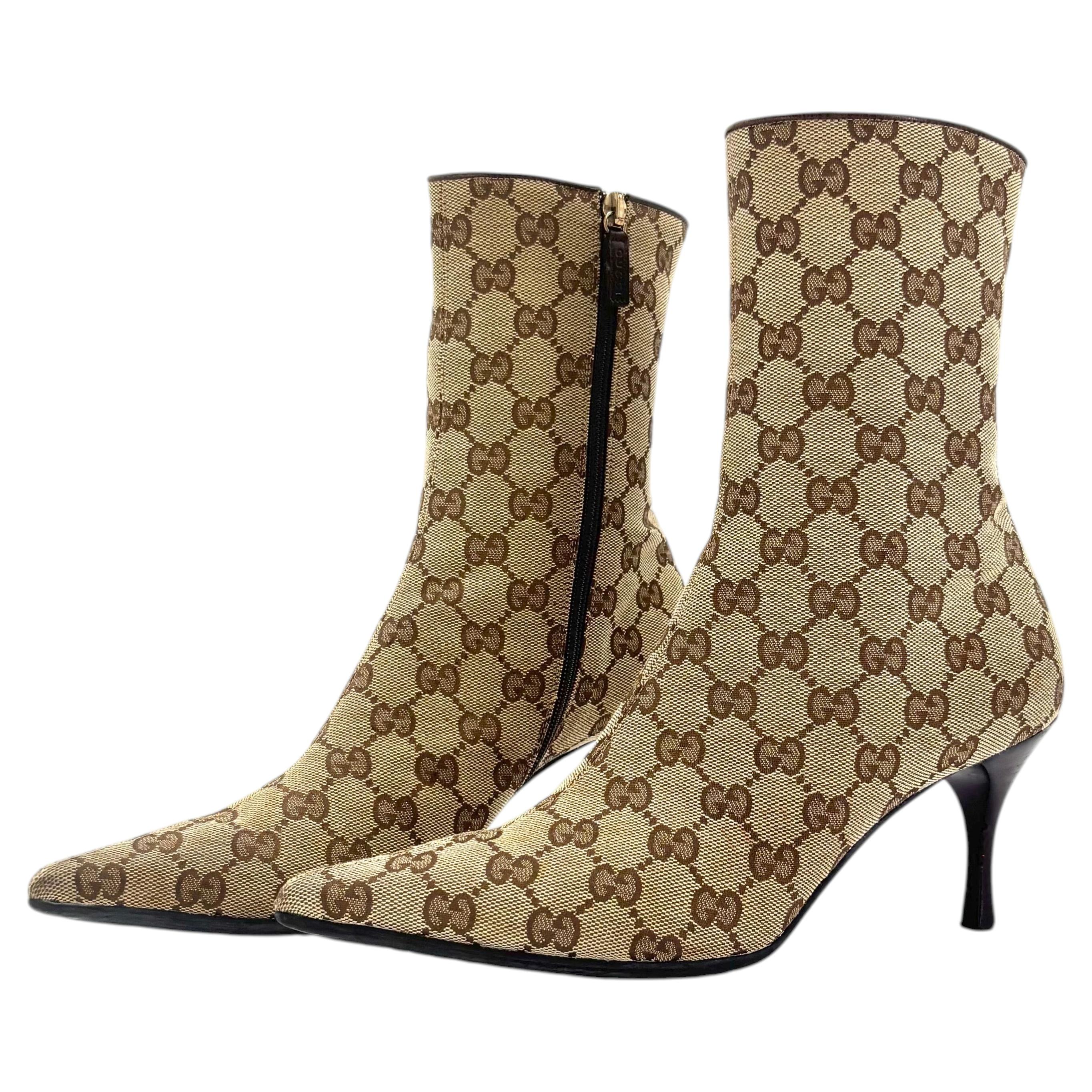 Gucci Tom Ford Vintage GG Monogram Canvas Pointed Toe Ankle Boots 6.5 For Sale
