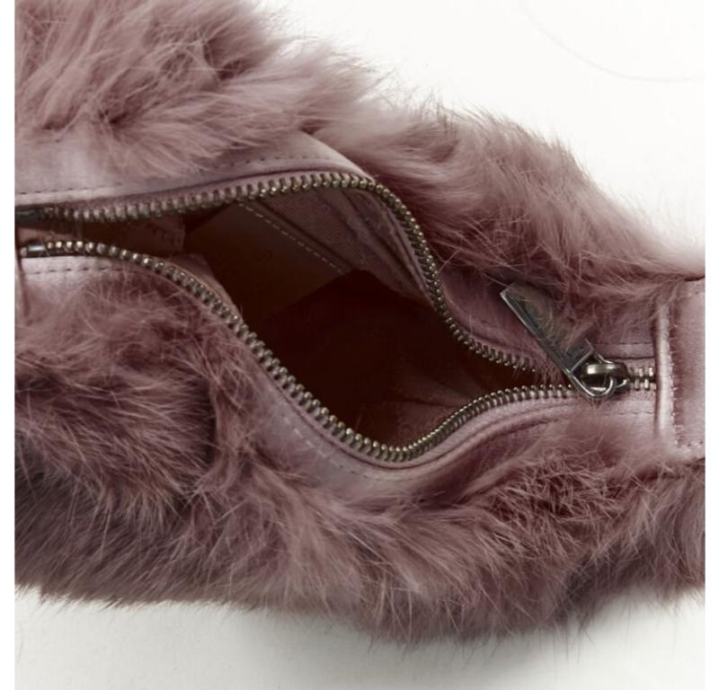 GUCCI TOM FORD Vintage mauve pink fur half moon loop through handle mini bag 3