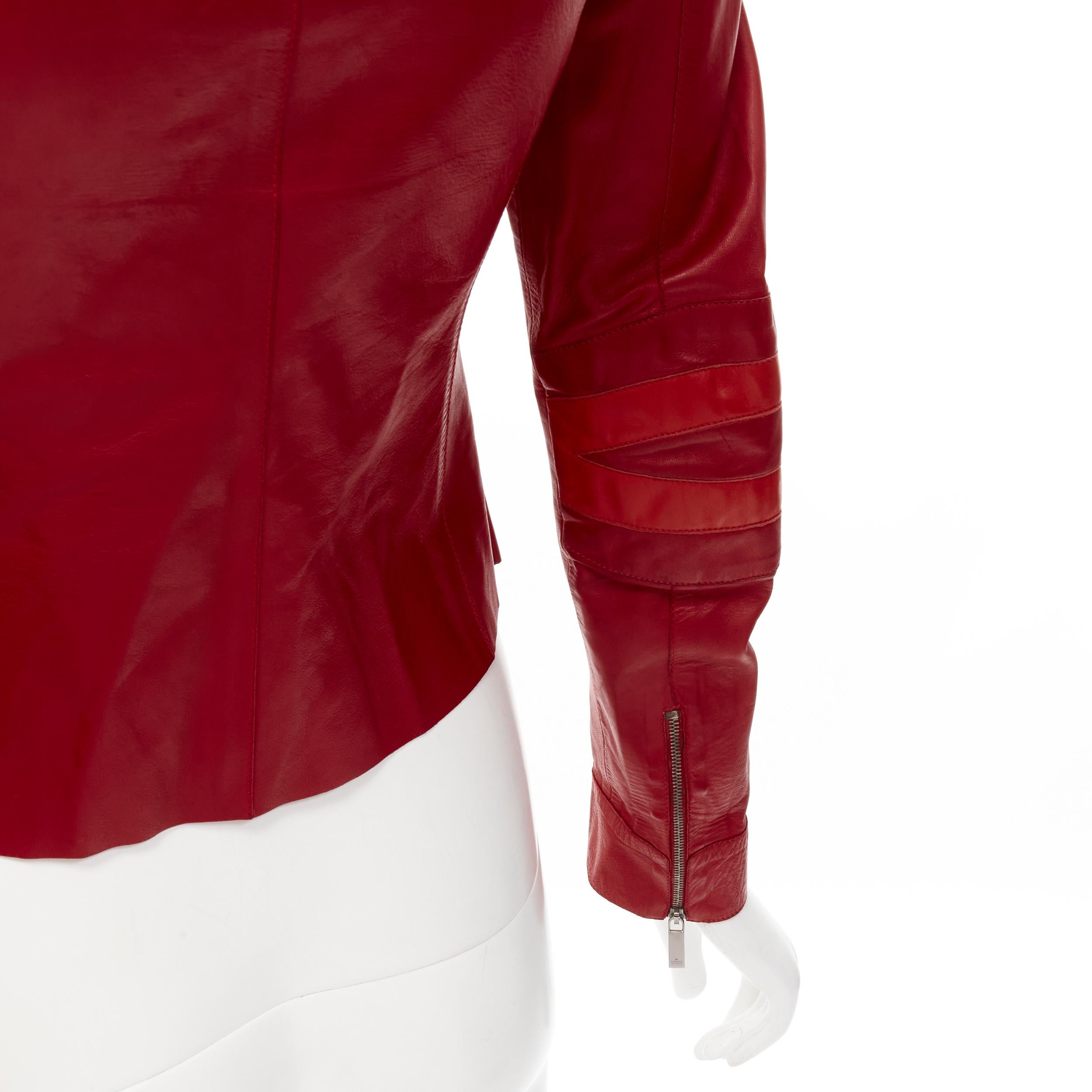 GUCCI TOM FORD Vintage Y2K red minimalist moto sleeves leather jacket IT38 XS For Sale 2