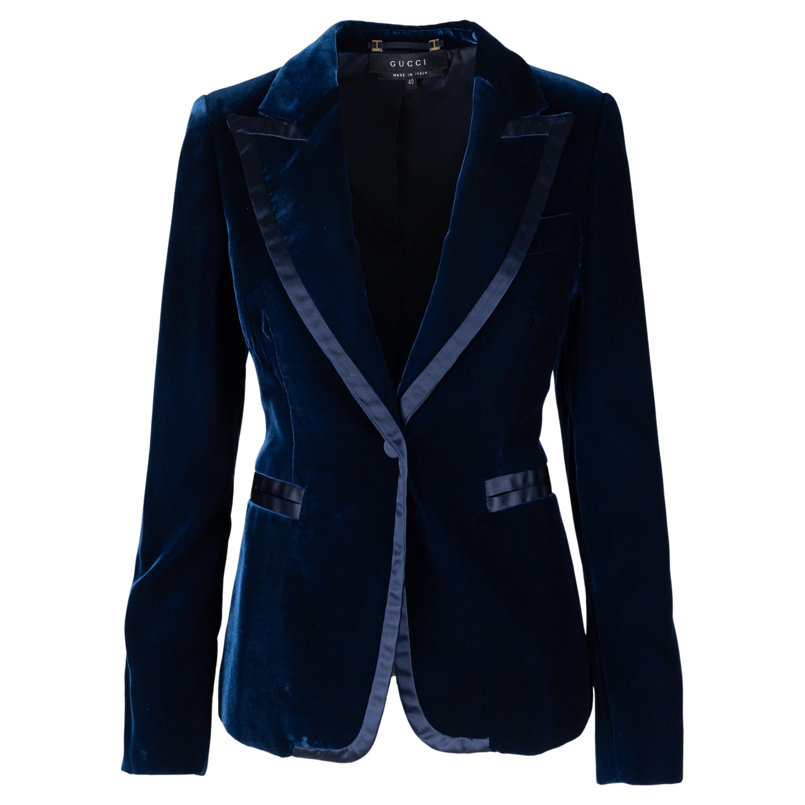 Gucci Tom Ford's 1996 Fall/Winter Collection Velvet Blazer For Sale