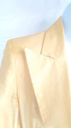 Gucci TomFord 2001AwardYear TuxedoPeakLapel SingleClasp EcruLeather DinnerJacket