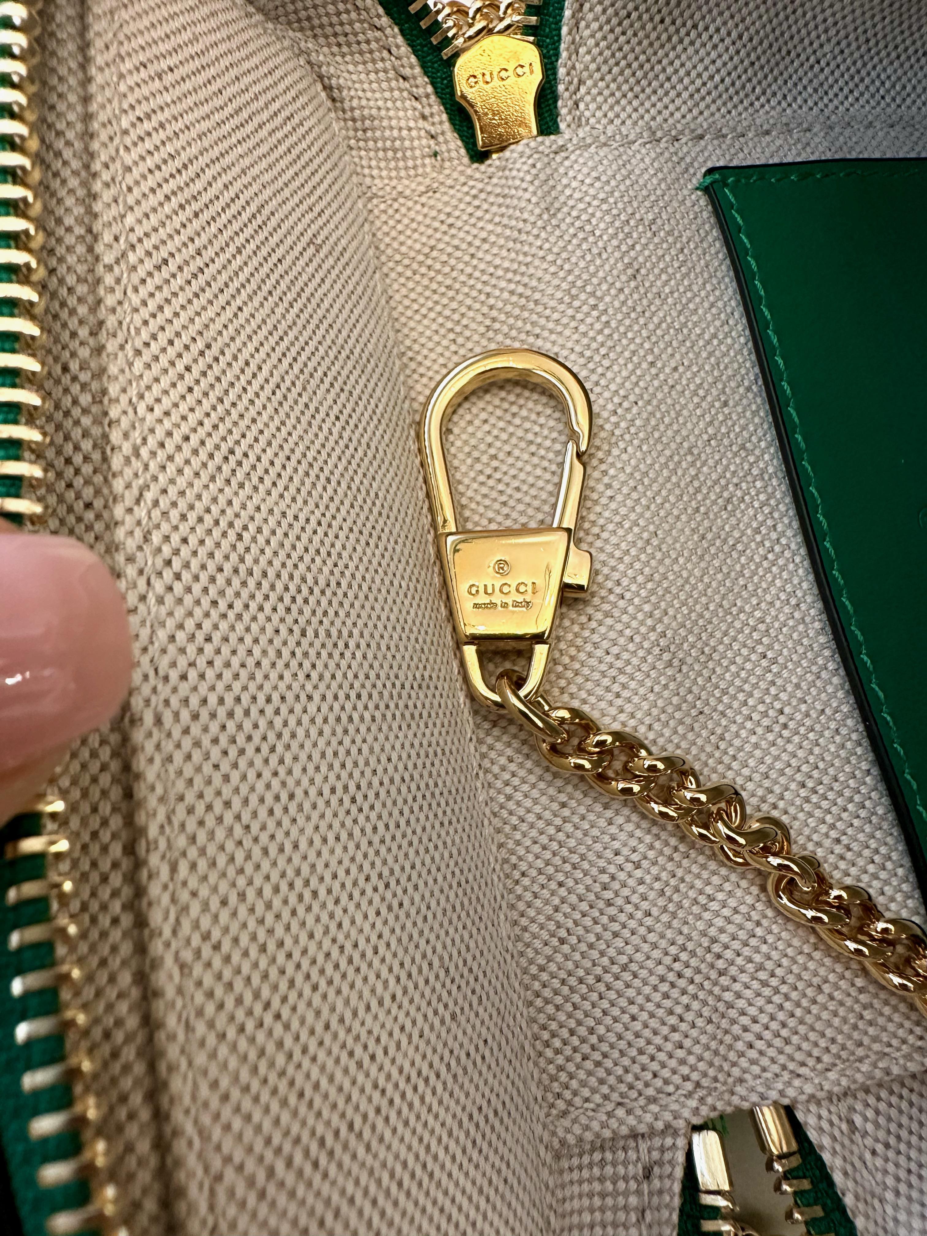 Gucci Top Handle GG matealssé Vanity Chain Mini Green Bag 3