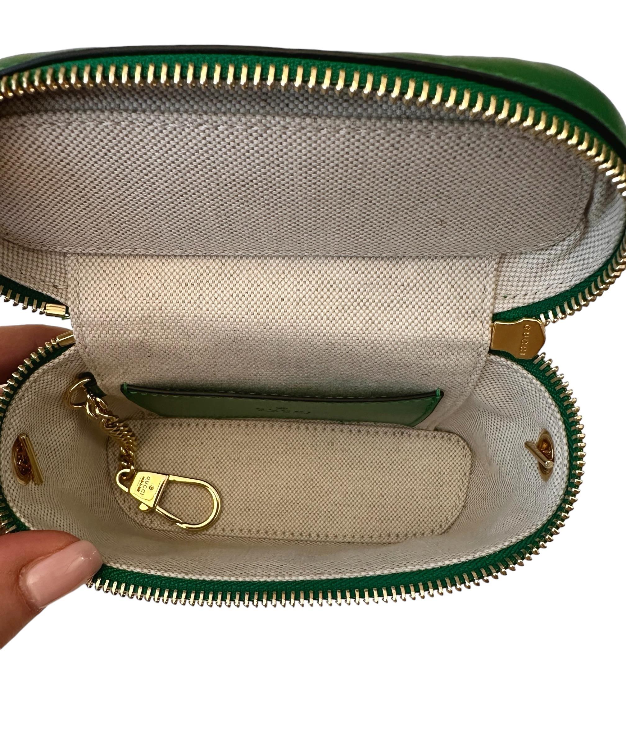 Gucci Top Handle GG matealssé Vanity Chain Mini Green Bag 5