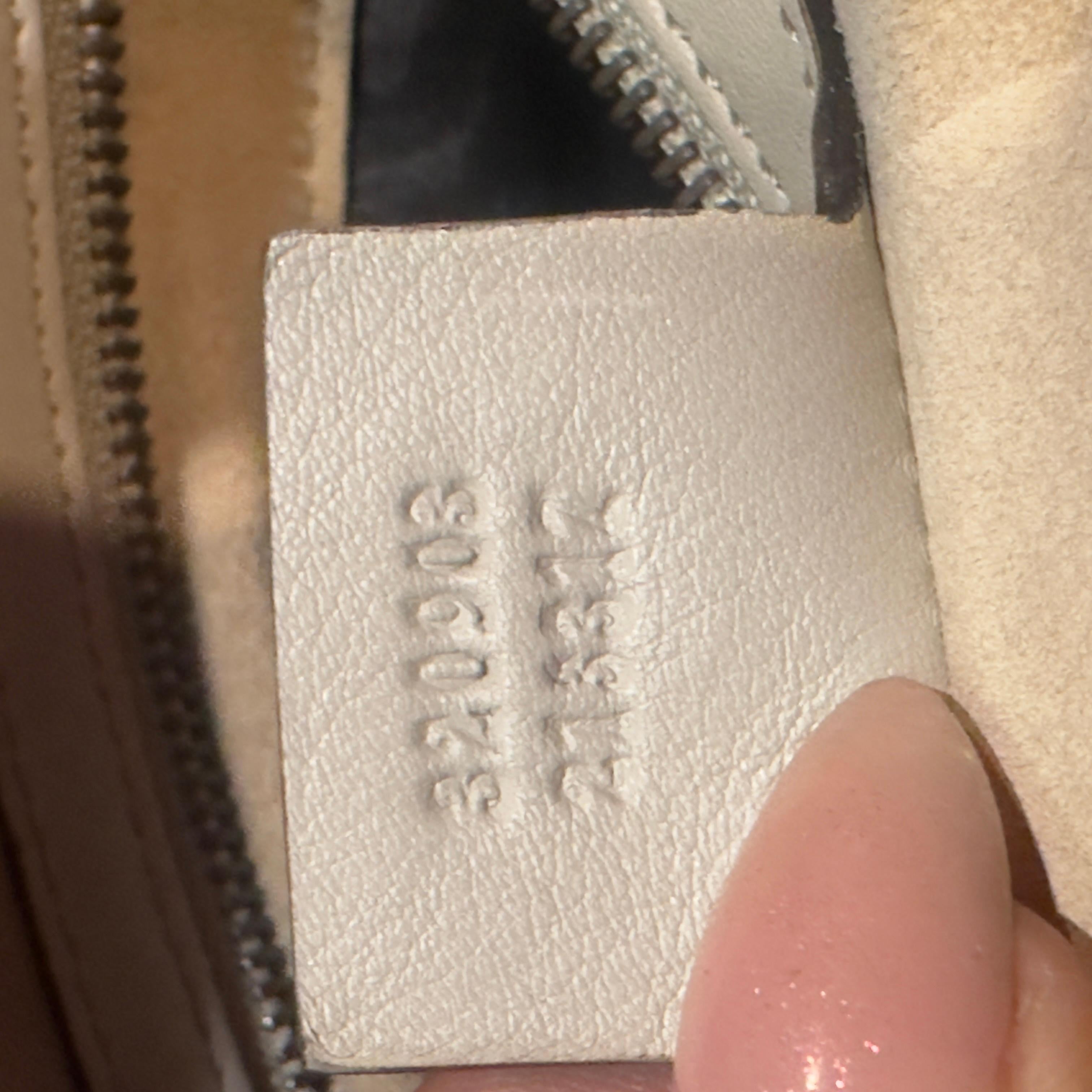 Gucci Tote in Pelle Anaconda Grigio – Vintage Rare en vente 7