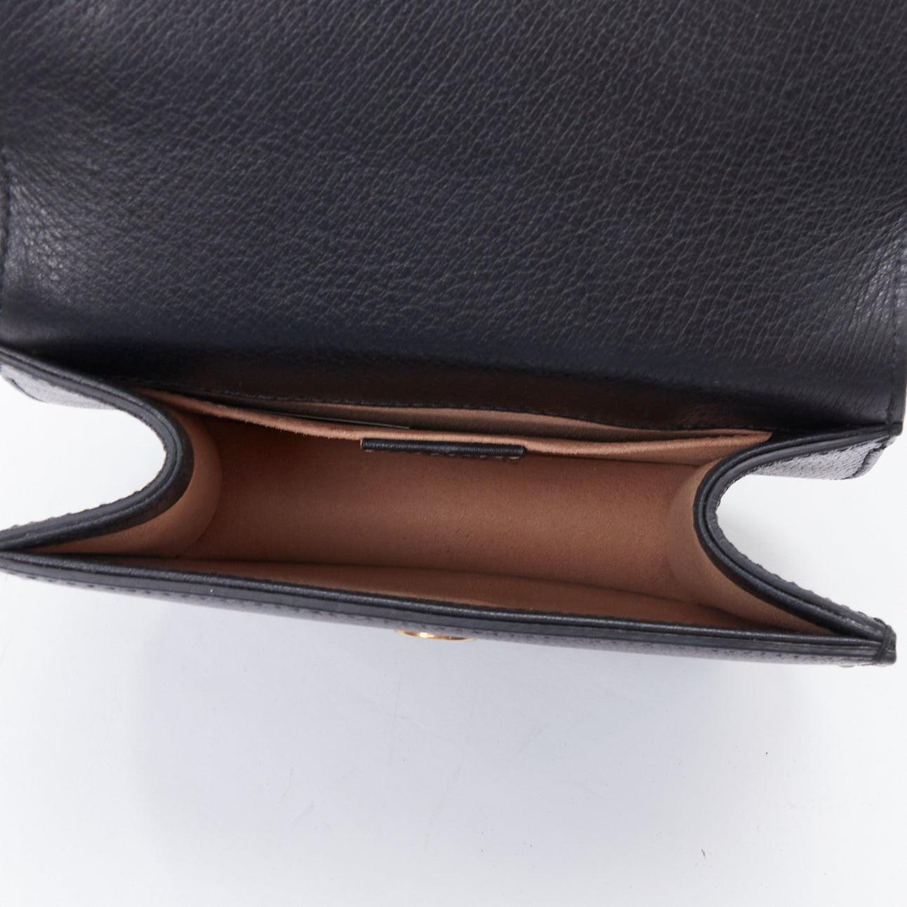 Bolso crossbody GUCCI Totem de piel de becerro negra con correa de cristal y logotipo de mariposa 4