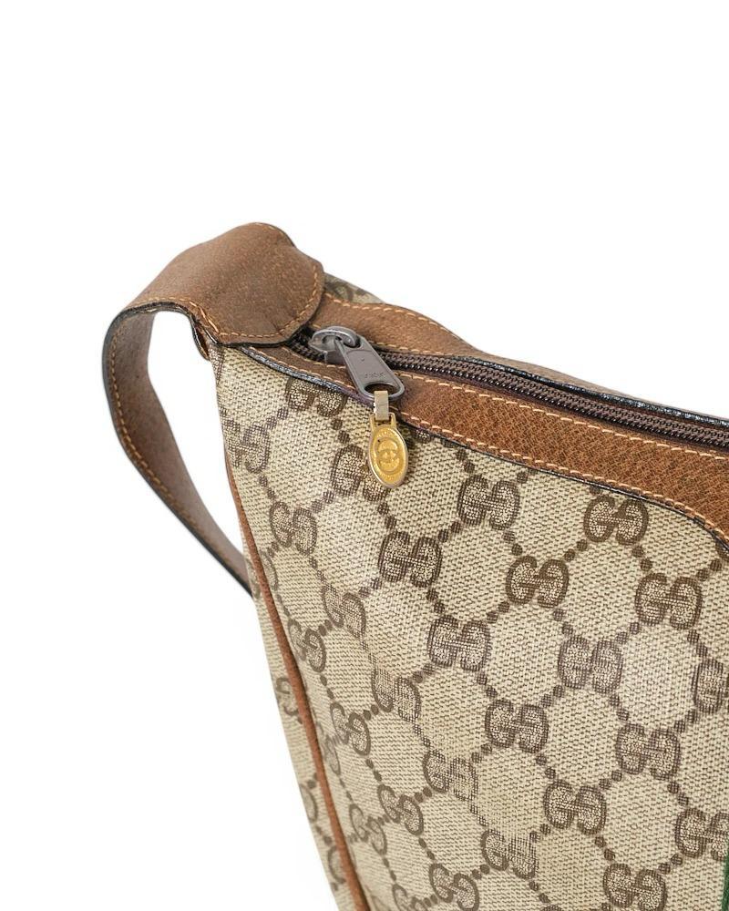 Gucci Shoulder Bag Hobo Vintage GG Supreme Brown en vente 6