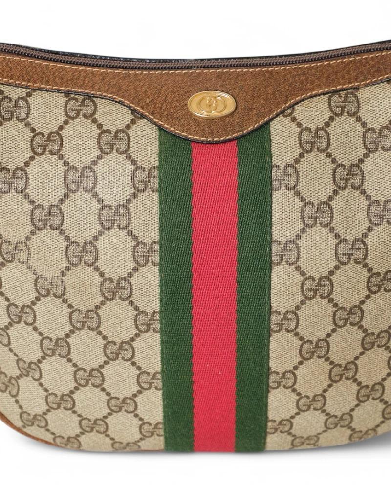 Gucci Shoulder Bag Hobo Vintage GG Supreme Brown en vente 7