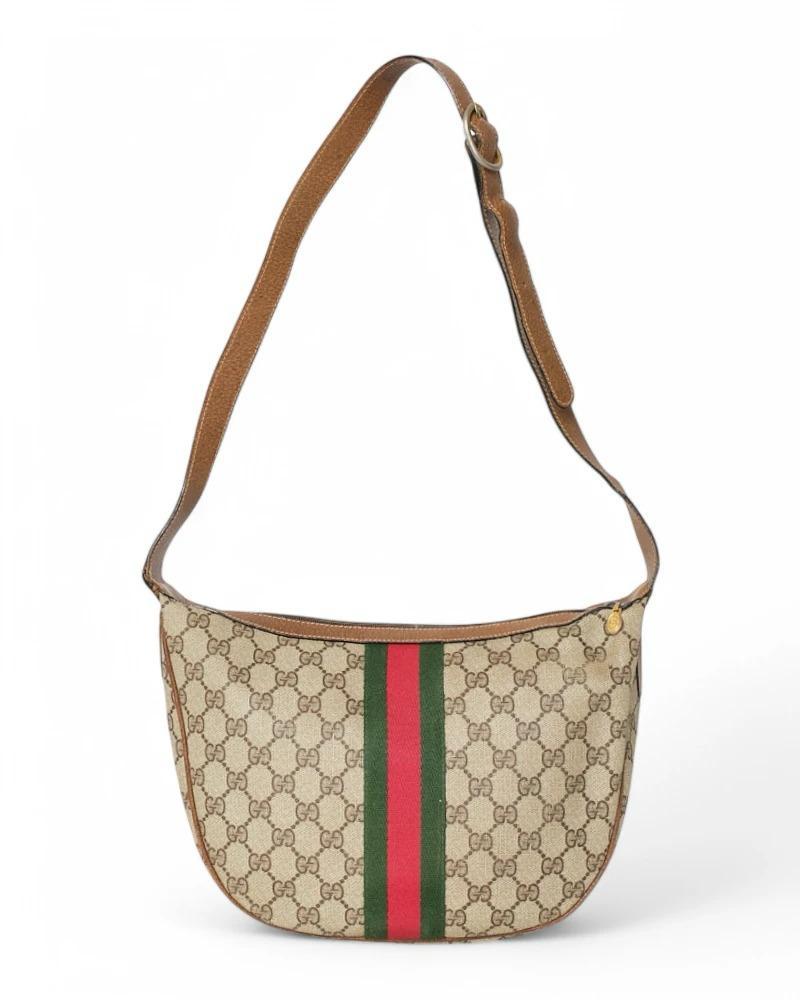 Gucci Shoulder Bag Hobo Vintage GG Supreme Brown Pour femmes en vente