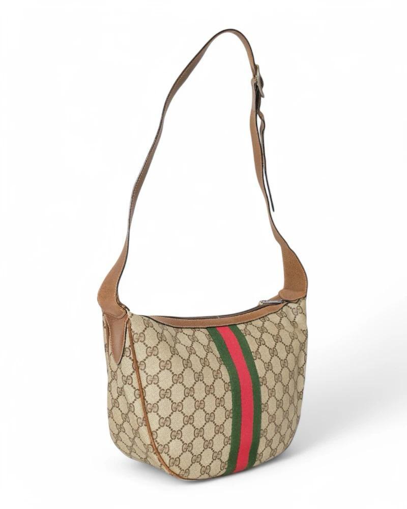 Gucci Shoulder Bag Hobo Vintage GG Supreme Brown en vente 1