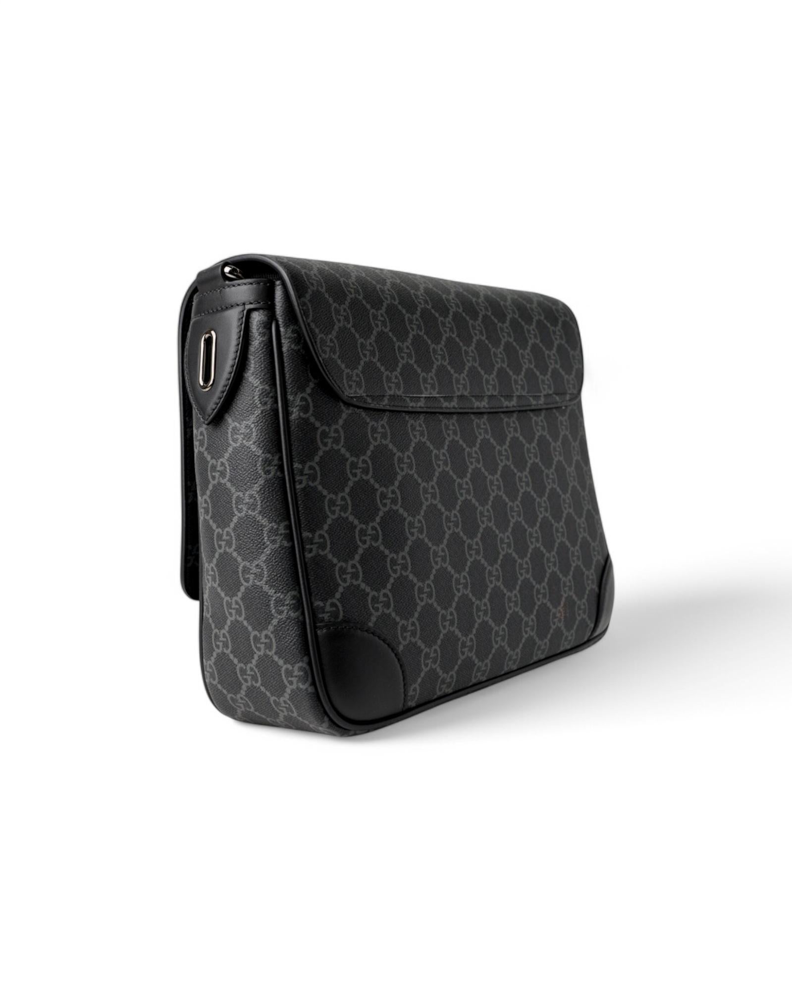 Gucci Tracolla Man Medium GG Supreme Nero in vendita 2