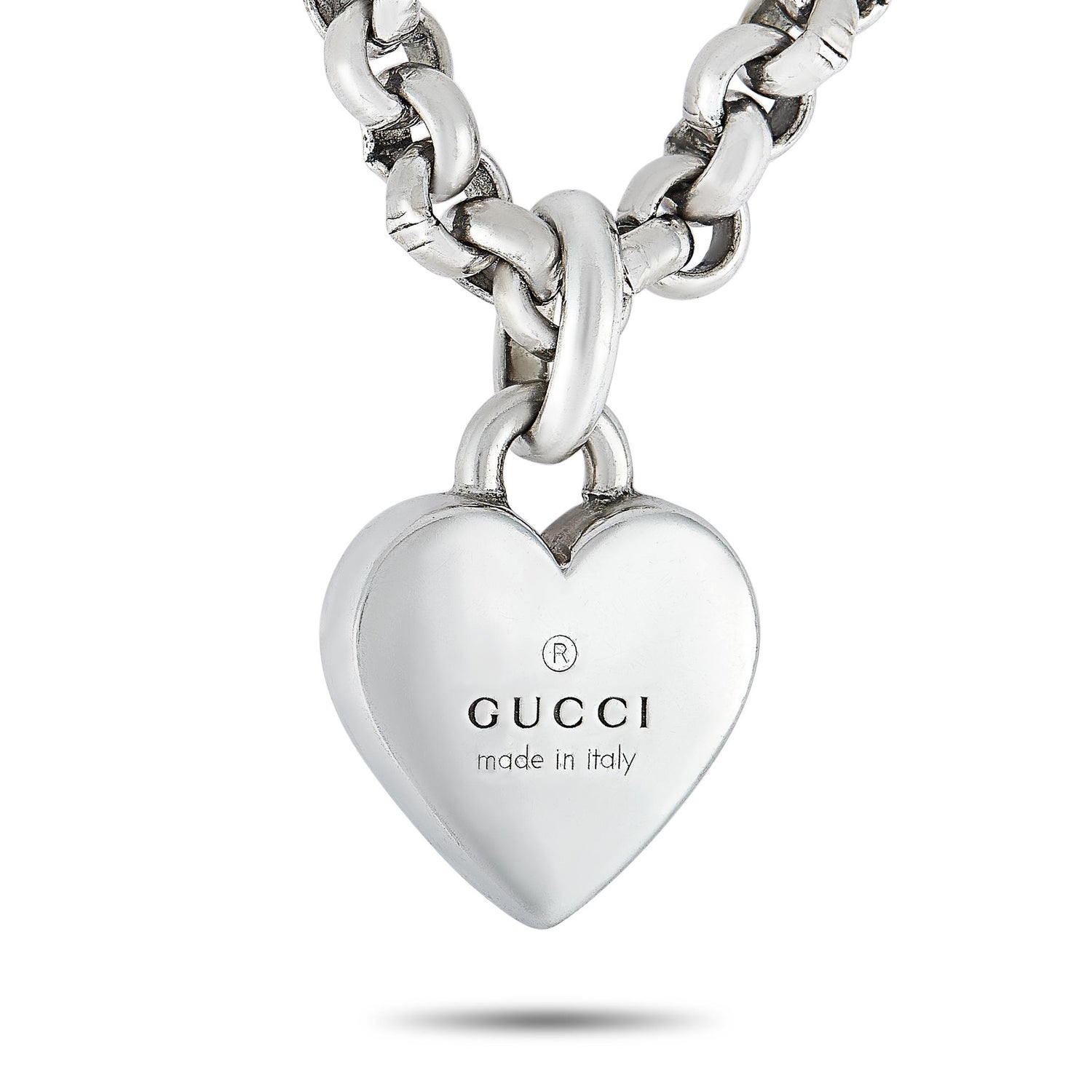 Gucci Trademark Silver Heart Pendant Necklace at 1stDibs | gucci trademark  necklace, gucci heart necklace, gucci necklace heart