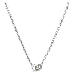 Collar de plata de ley con la marca Gucci YBB796376001