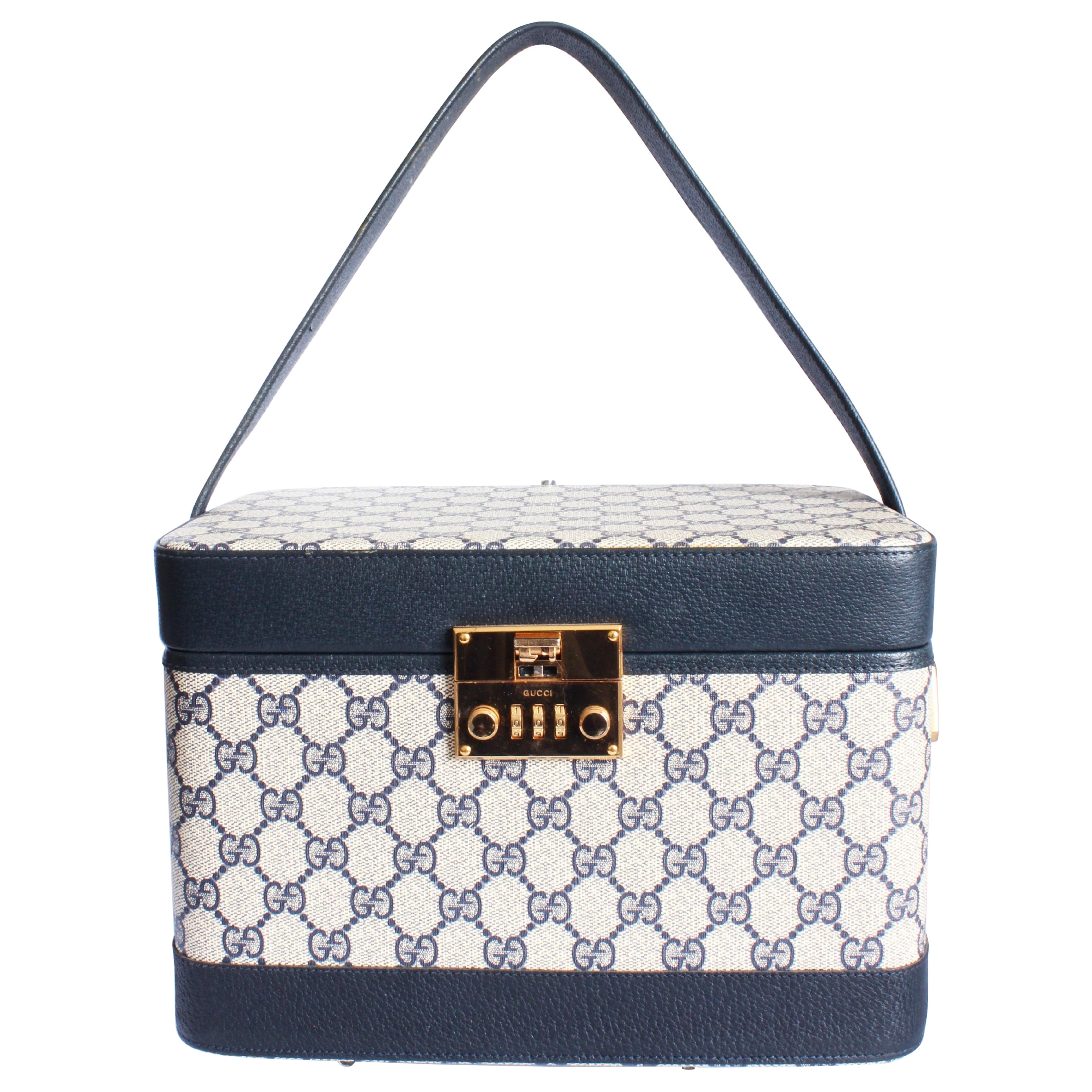 Gucci travel purse new arrivals