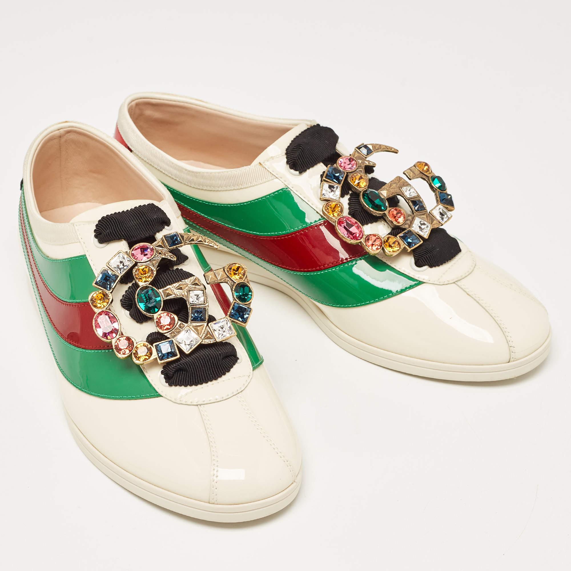 Gucci Tricolor Patent Falacer Crystal Embellished Low Top Sneakers Size 38 In Excellent Condition For Sale In Dubai, Al Qouz 2