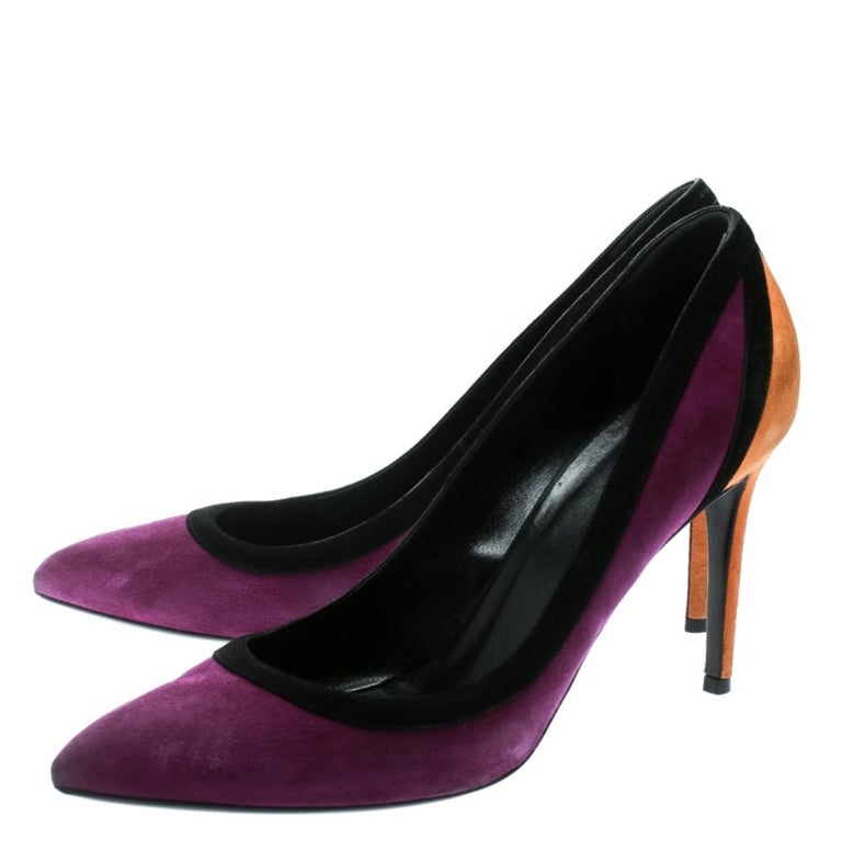 Gucci Tricolor Suede Pointed Toe Pumps Size 40 For Sale at 1stDibs