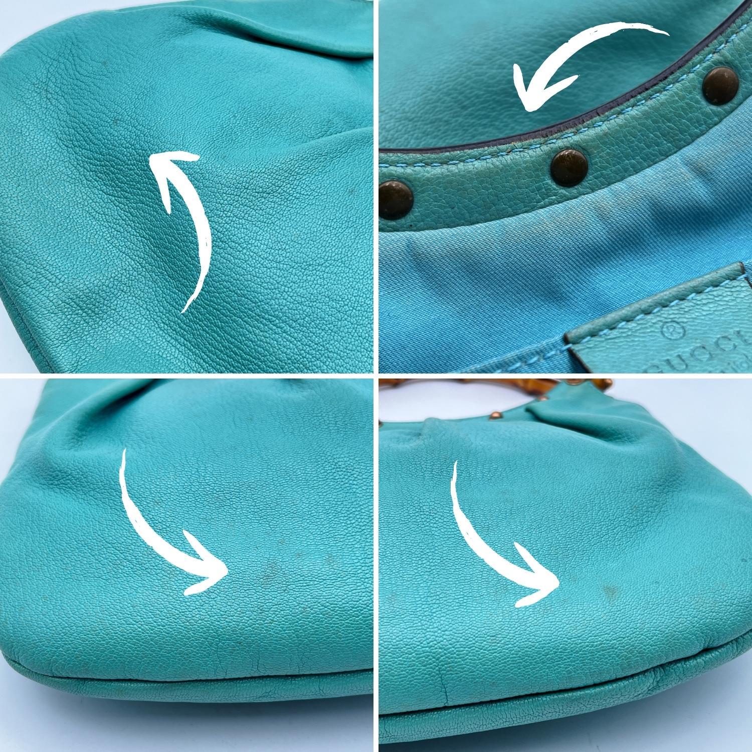 Türkisfarbene Gucci Hobo-Handtasche aus Leder und Bambus mit Nieten im Angebot 2