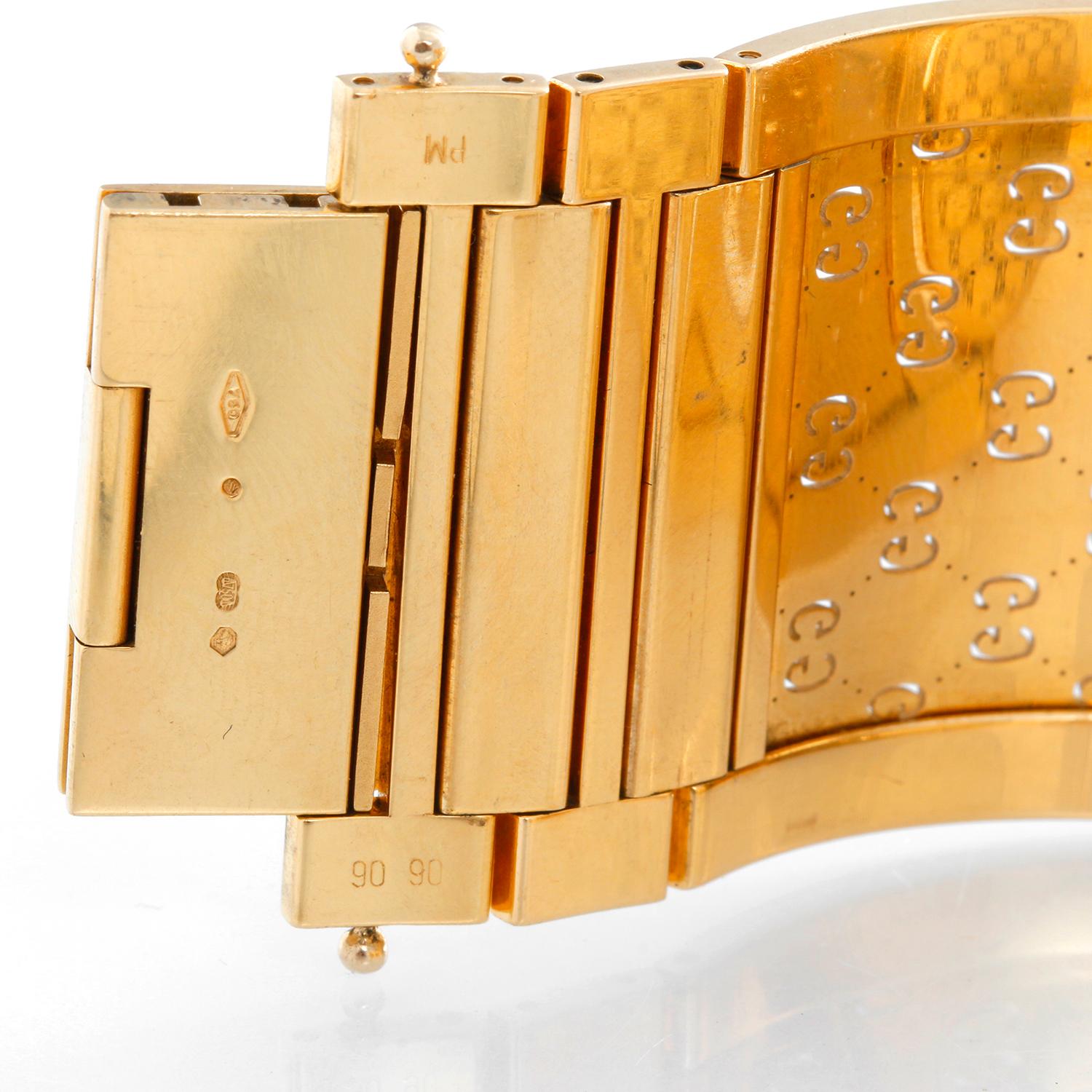 gucci twirl watch gold