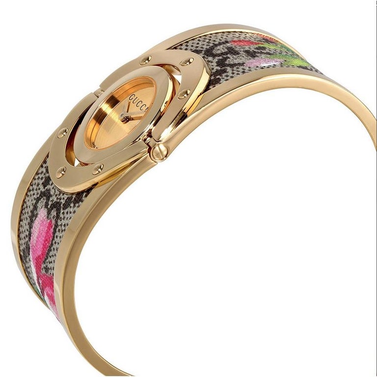 Gucci Bloom Twirl Bangle Bracelet watch - Gold Tone GUCCI Twirl Bloom Gold-Tone Dial and Floral Steel Watch  main image 3