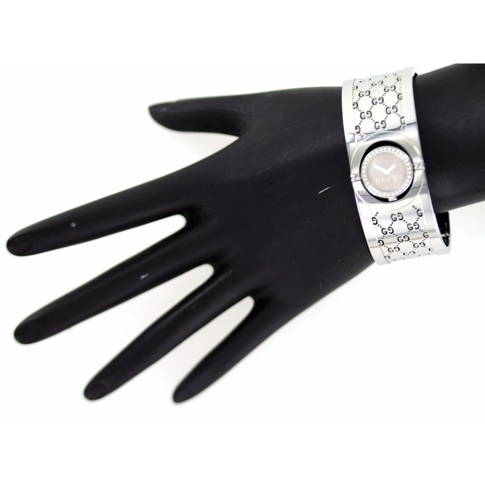 Gucci Twirl Diamond Bezel Bangle Stainless Steel Watch In Excellent Condition In Boca Raton, FL