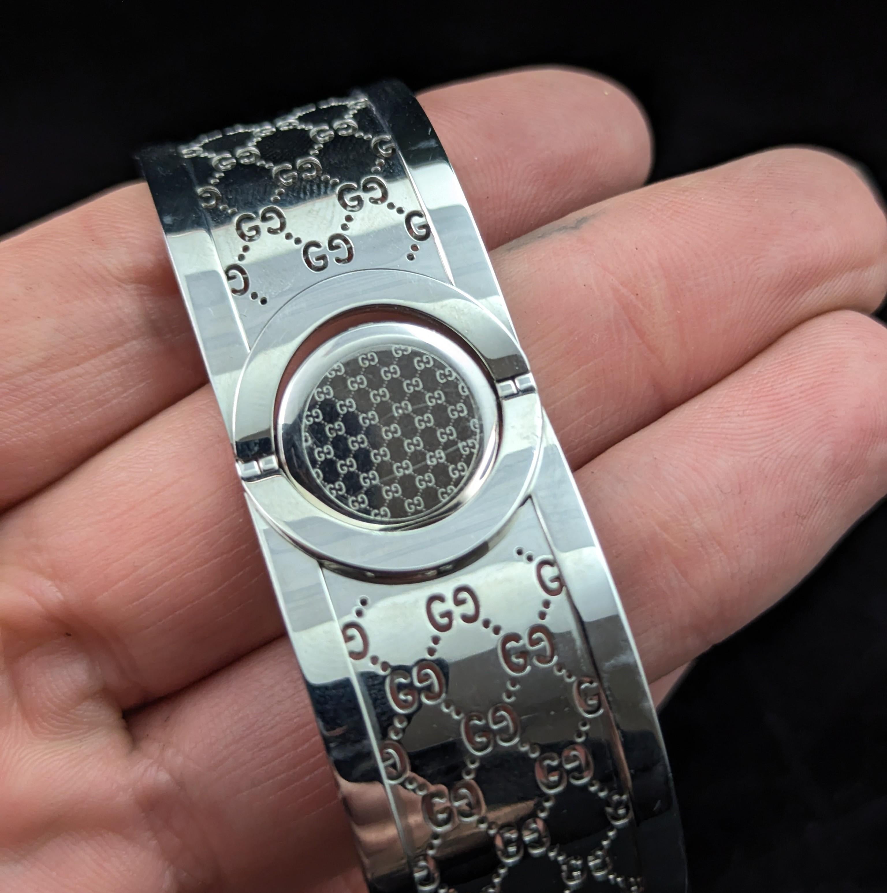 Montre-bracelet pour dames Gucci Twirl, emballée Pour femmes en vente