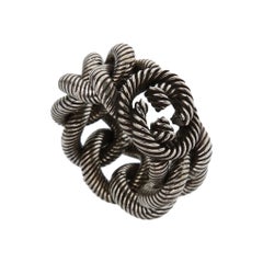 Gucci Anello in argento con corda intrecciata e G intrecciata Sz 8