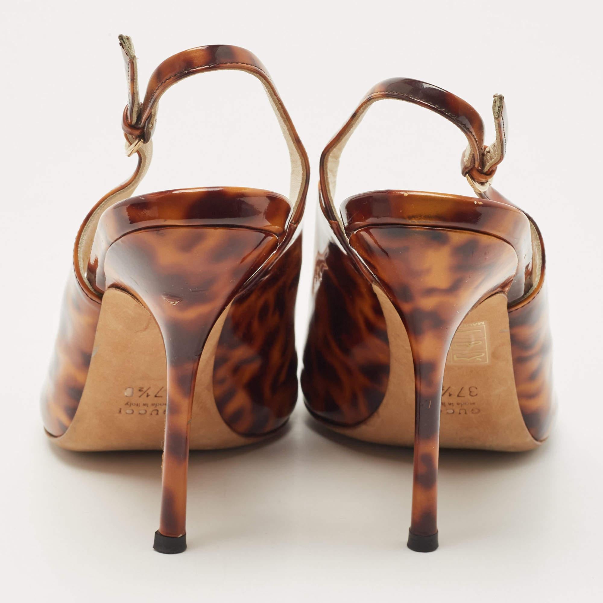 Women's Gucci Two-Tone Animal Print Patent Leather Peep Toe Slingback Pumps Size 37.5 For Sale