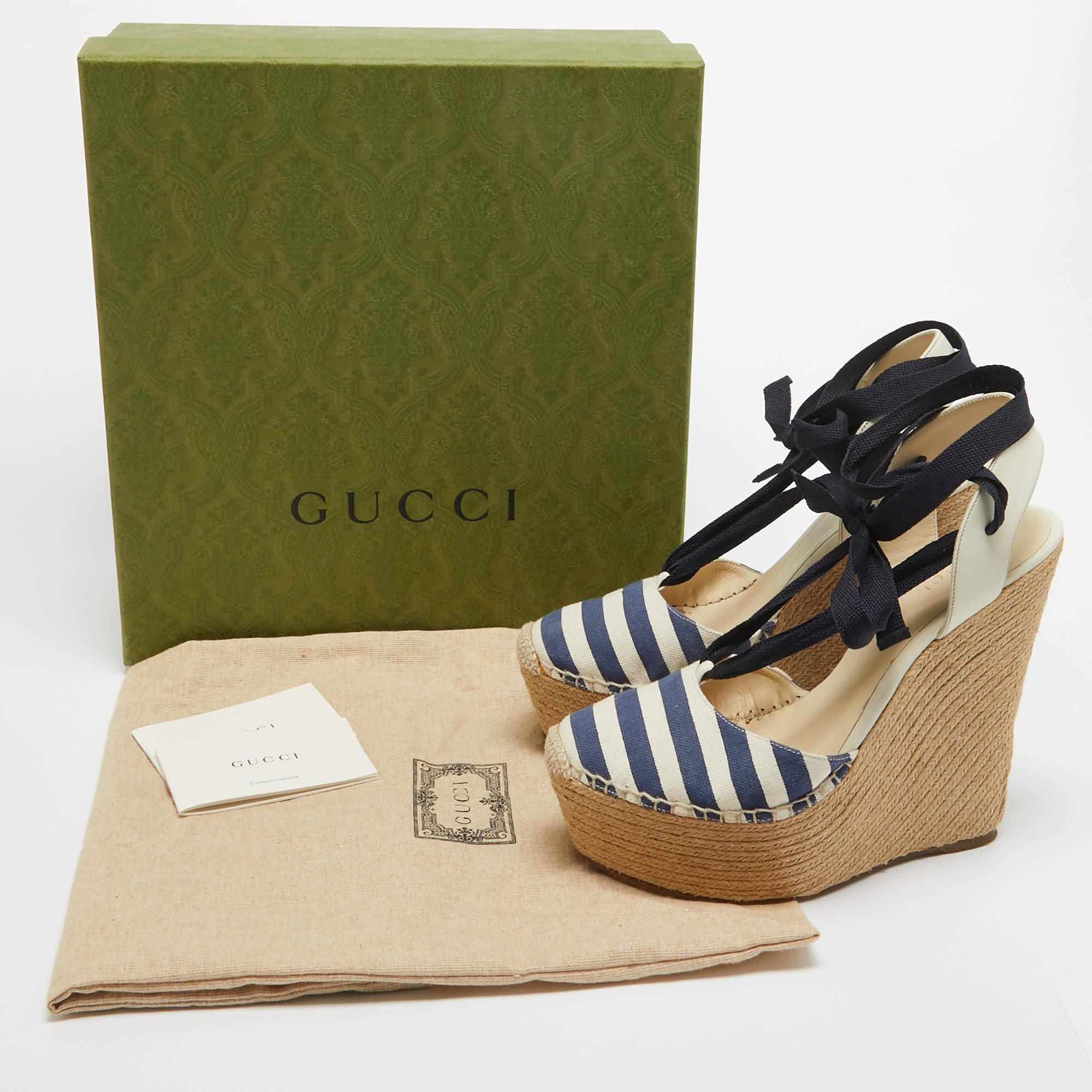 Gucci Two Tone Canvas and Leather Espadrille Wedge Ankle Tie Pumps Size 39 For Sale 5