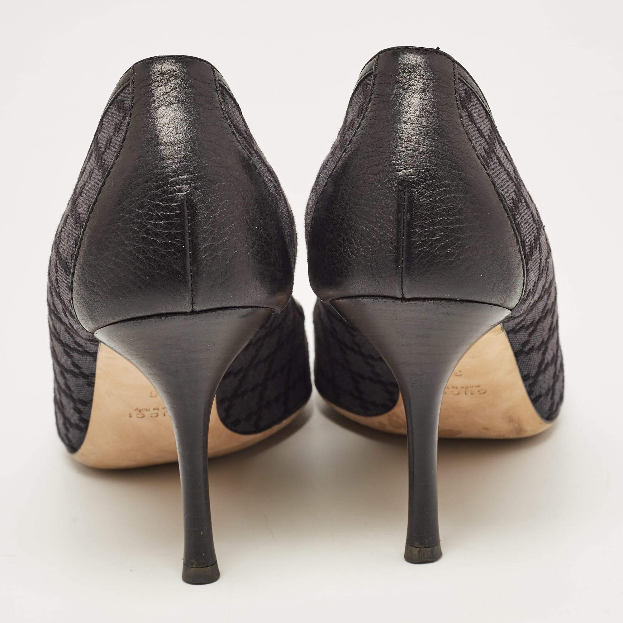 Gucci escarpins « Icon Bit Peep Toe » en toile et cuir bicolore avec diamants, taille 38 Pour femmes en vente