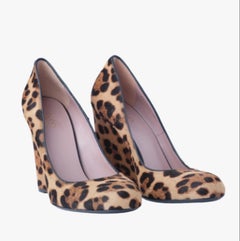 Gucci Two-Tone Leopard Print Pony Hair Wedge Pumps - '00s