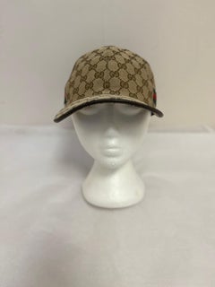 Gucci Unisex Beige Monogram Canvas Sherry Line Cap