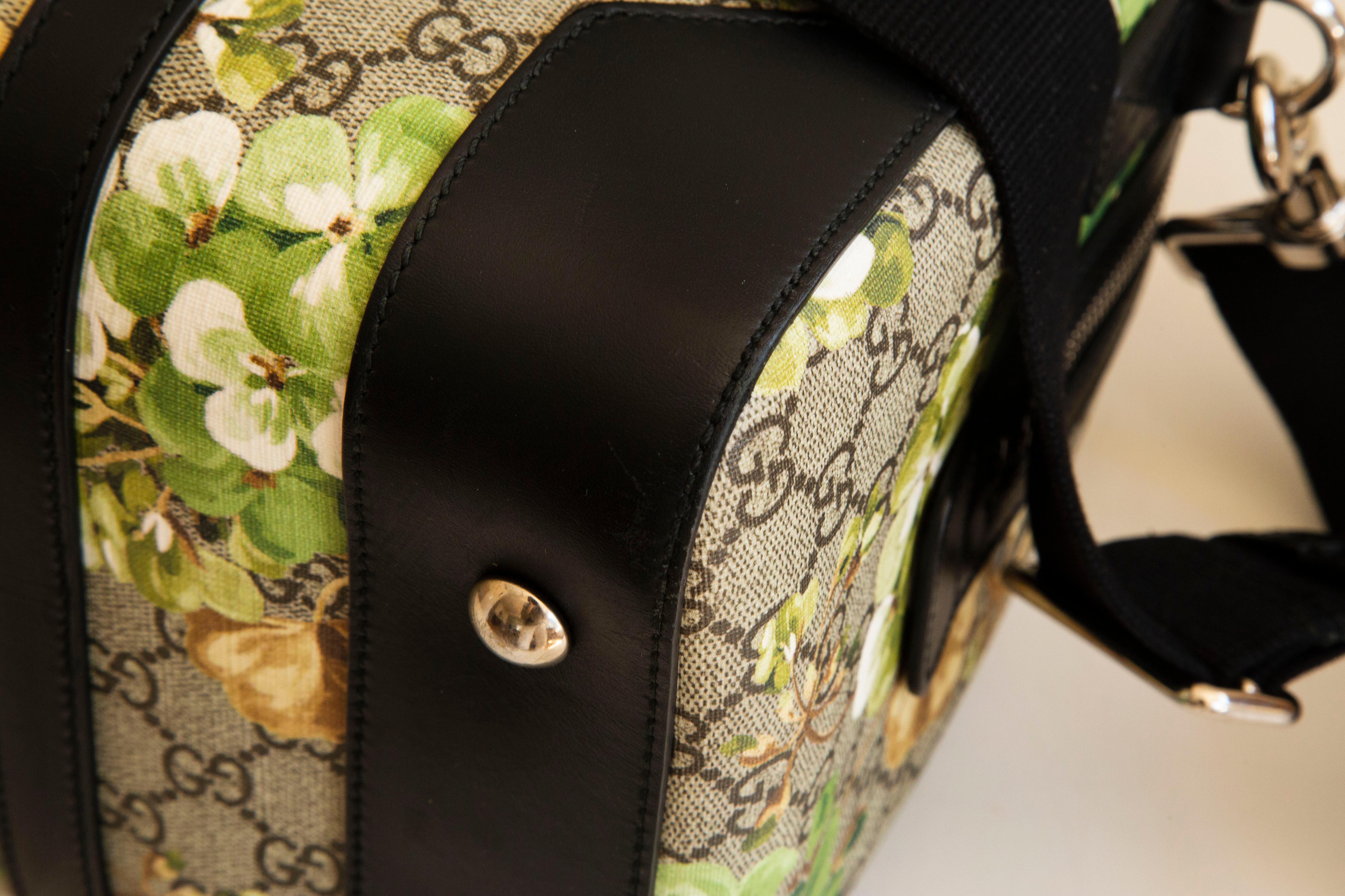 Gucci Unisex Boston Bag GG Web and Blooms In Good Condition For Sale In Arnhem, NL