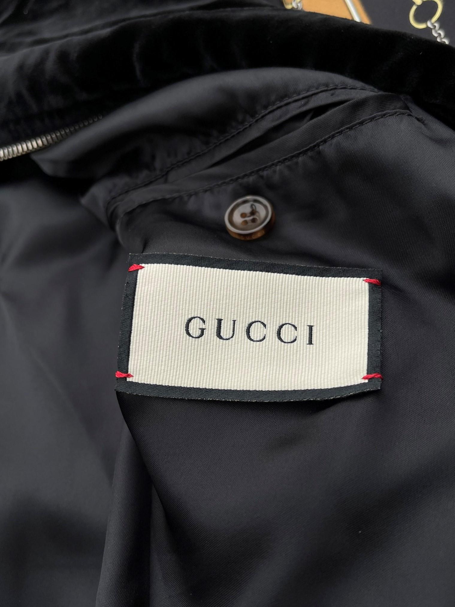 Black Gucci Velour Horsebit Track Jacket, Autumn Winter 2019. For Sale