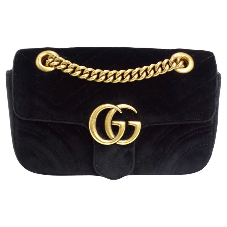 Gucci Borsa a tracolla in velluto Matelasse Mini GG Marmont Nero